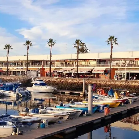 Waterfront Marina Luxurious X3 Bedrooms, Lg Veranda Wateredge Apartment