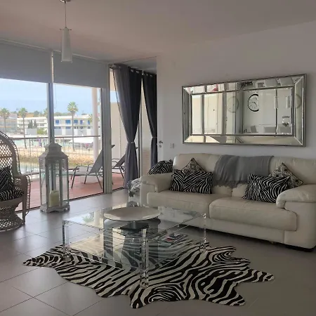 Waterfront Marina Luxurious X3 Bedrooms, Lg Veranda Wateredge * Lagos
