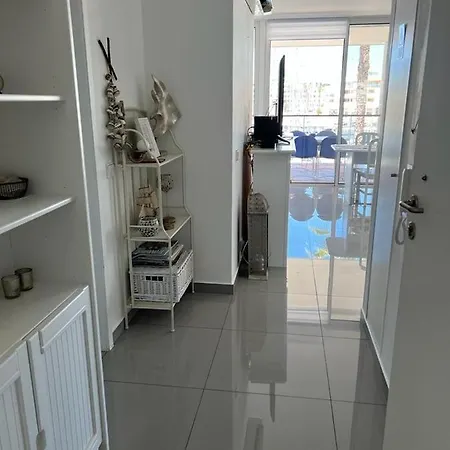 Waterfront Marina Luxurious X3 Bedrooms, Lg Veranda Wateredge Lagos